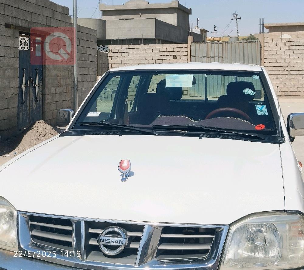 نيسان بيك اب